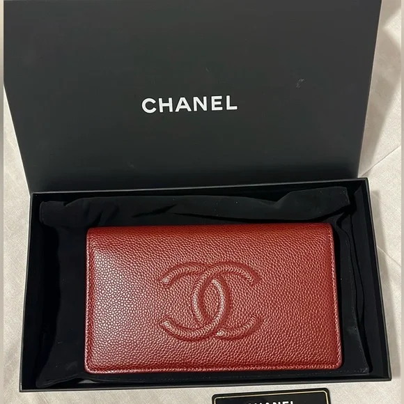 Chanel Burgundy Caviar Leather Timeless CC L Yen Wallet - Picture 9 of 15